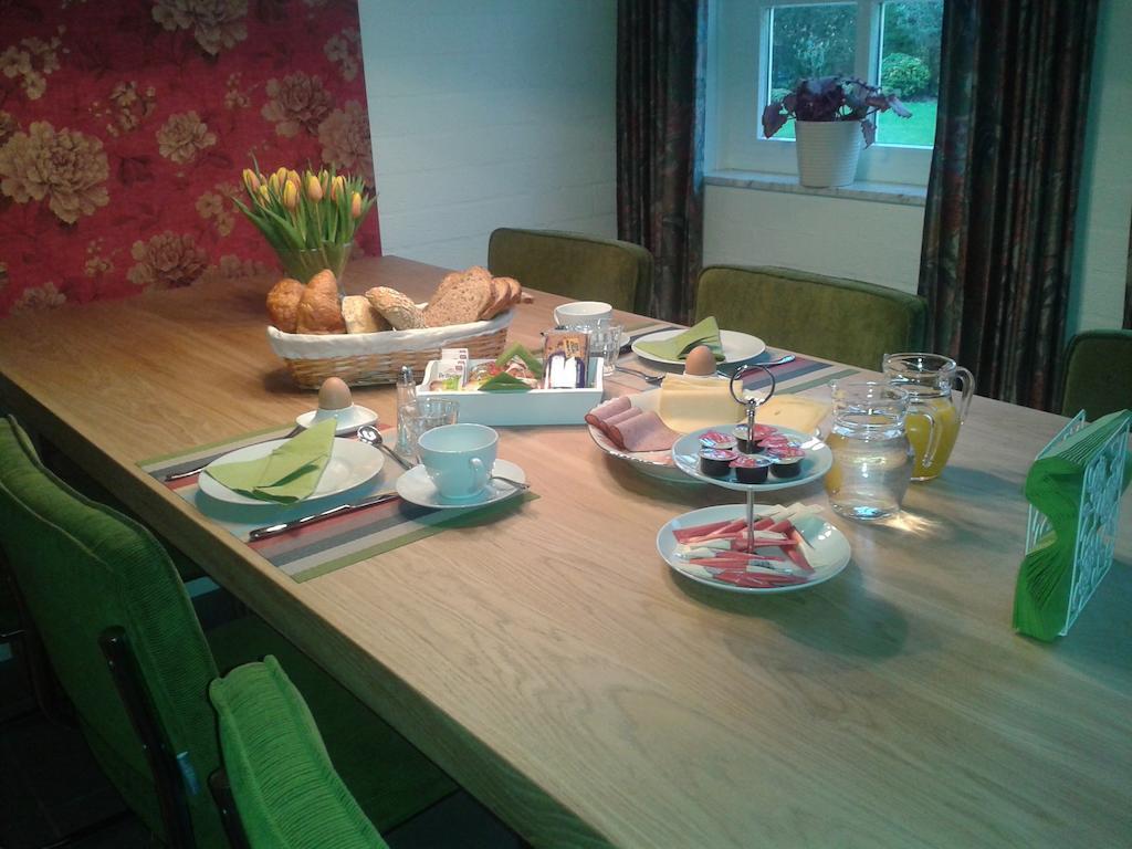 Bed En Breakfast Het Loo Bergeijk Exterior foto